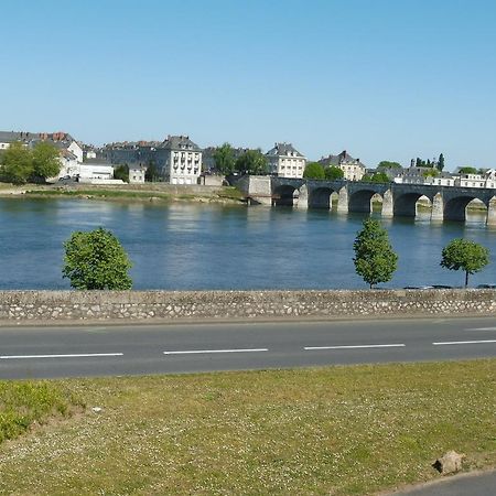 Sohotel Saumur Ngoại thất bức ảnh