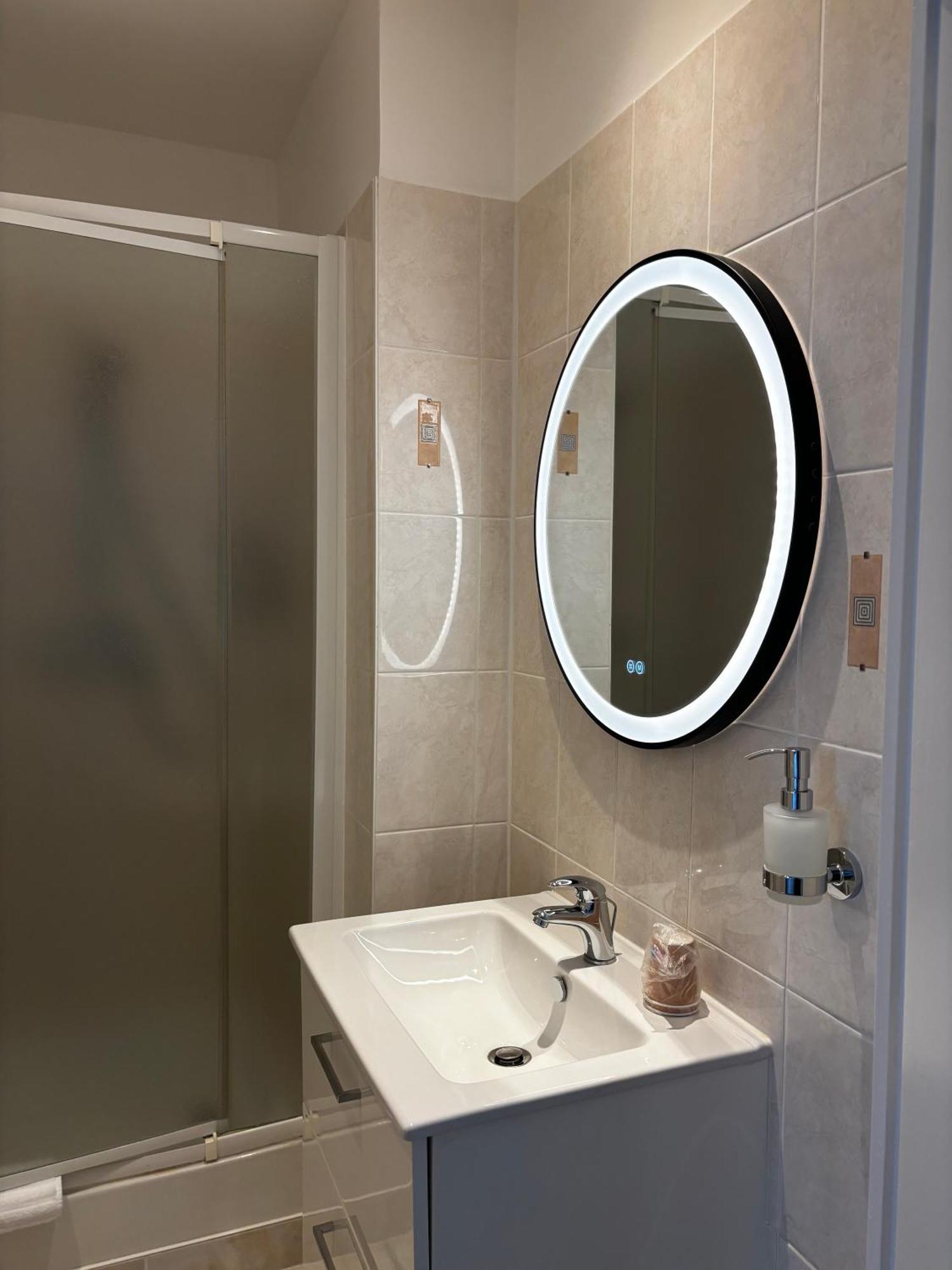 Sohotel Saumur Ngoại thất bức ảnh