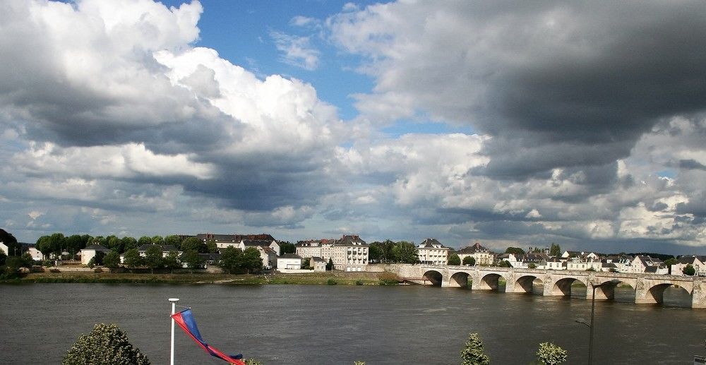 Sohotel Saumur Ngoại thất bức ảnh